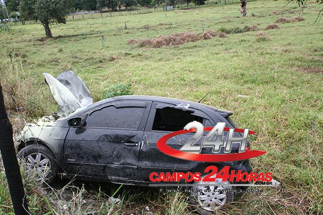 Acidente KM  83 BR-101 em Ibitioca Gol sai da Pista (17)