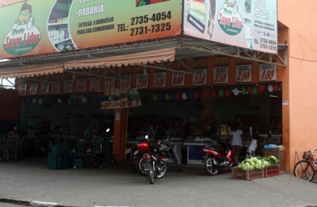 assalto supermercado 3