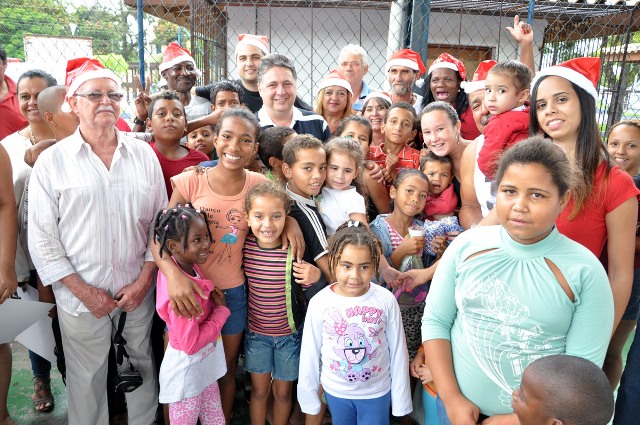Natal solidário PR 12
