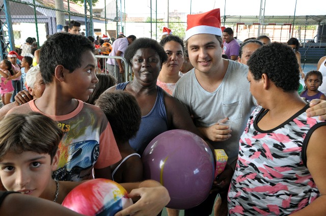 Natal solidário PR 15