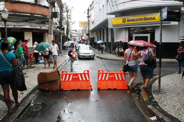 Rua João Pessoa chuva 1