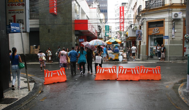 Rua Santos Dumont chuva