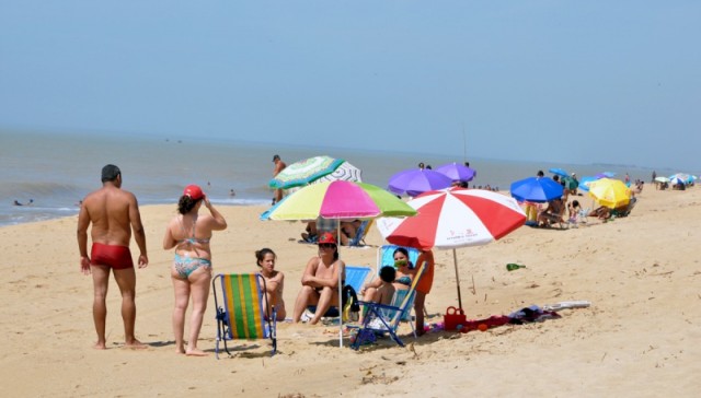 Farol beira mar 4