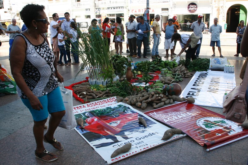 MST Praça São Salvador 1