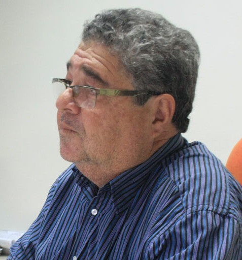 César Romero 5