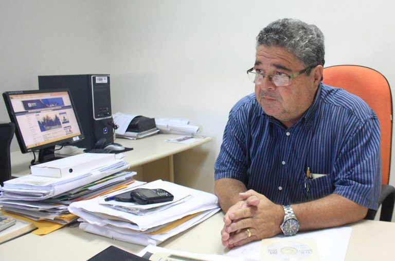 César Romero 6