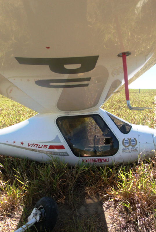 avião 0702 12