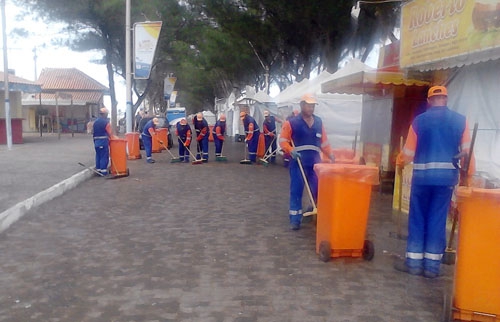 farol lixo 1