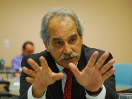 Roberto D avila