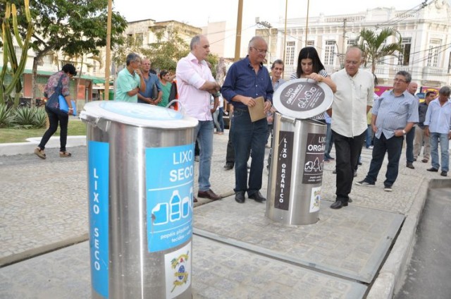 Rosinha lixeiras