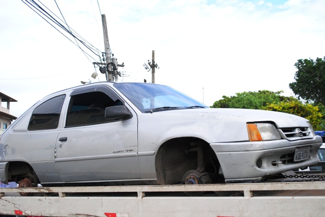 carro 1206 3