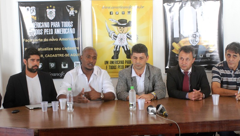 Americano coletiva 2407
