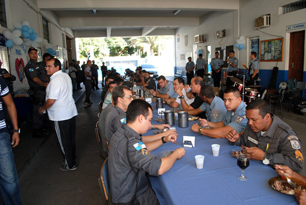 Almoço 8º BPM