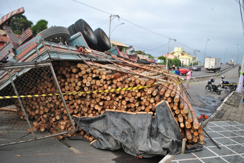 caminhão 1508 5