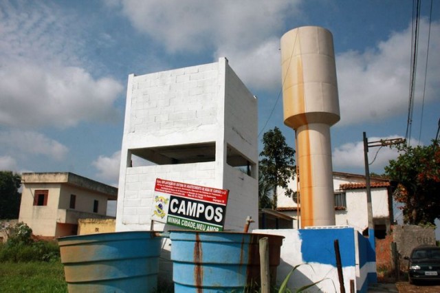 águas