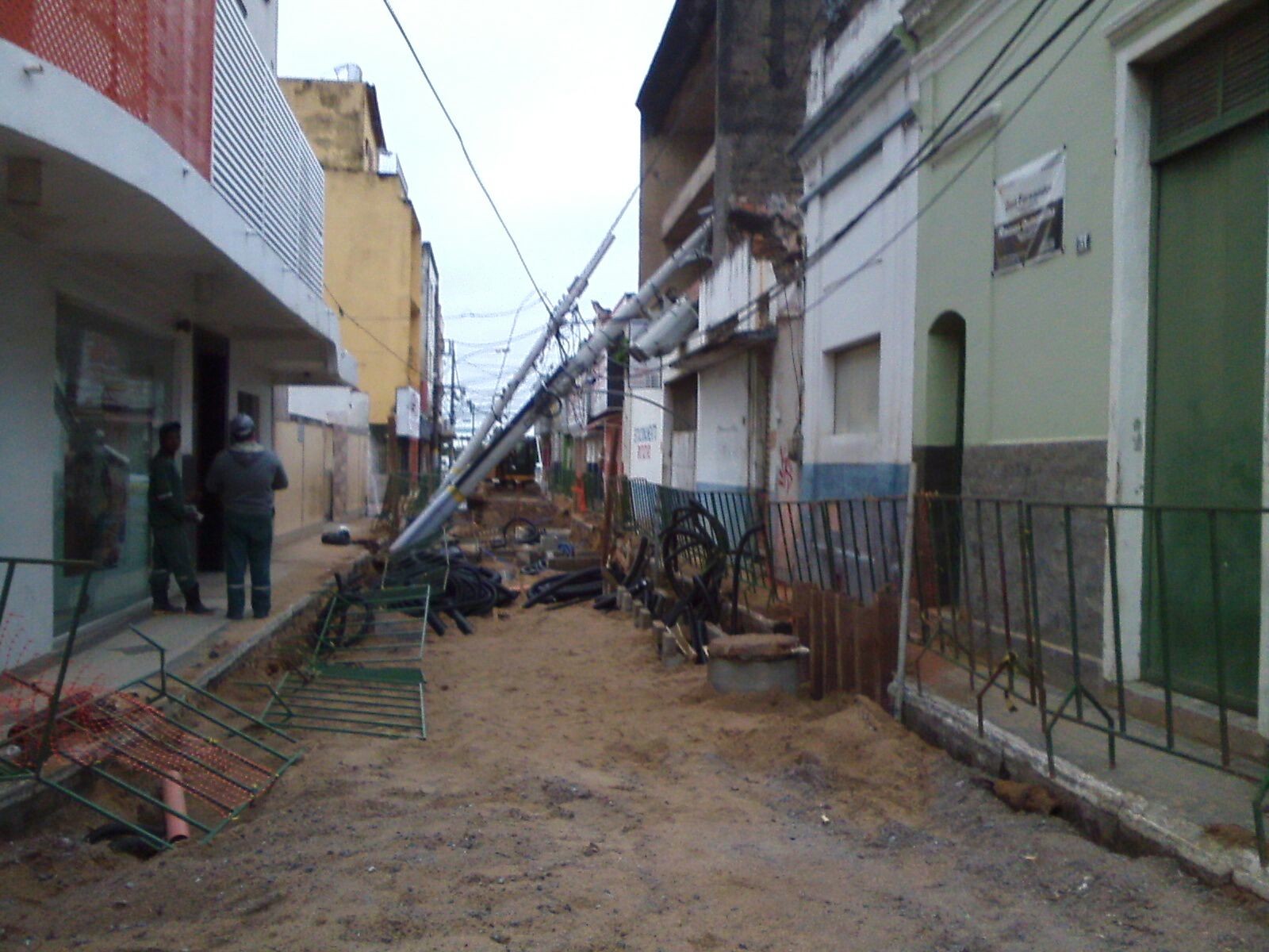 postes 4