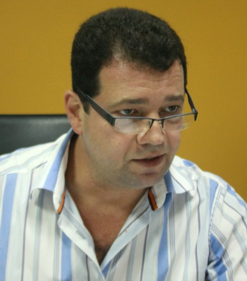 Alvaro Oliveira 6