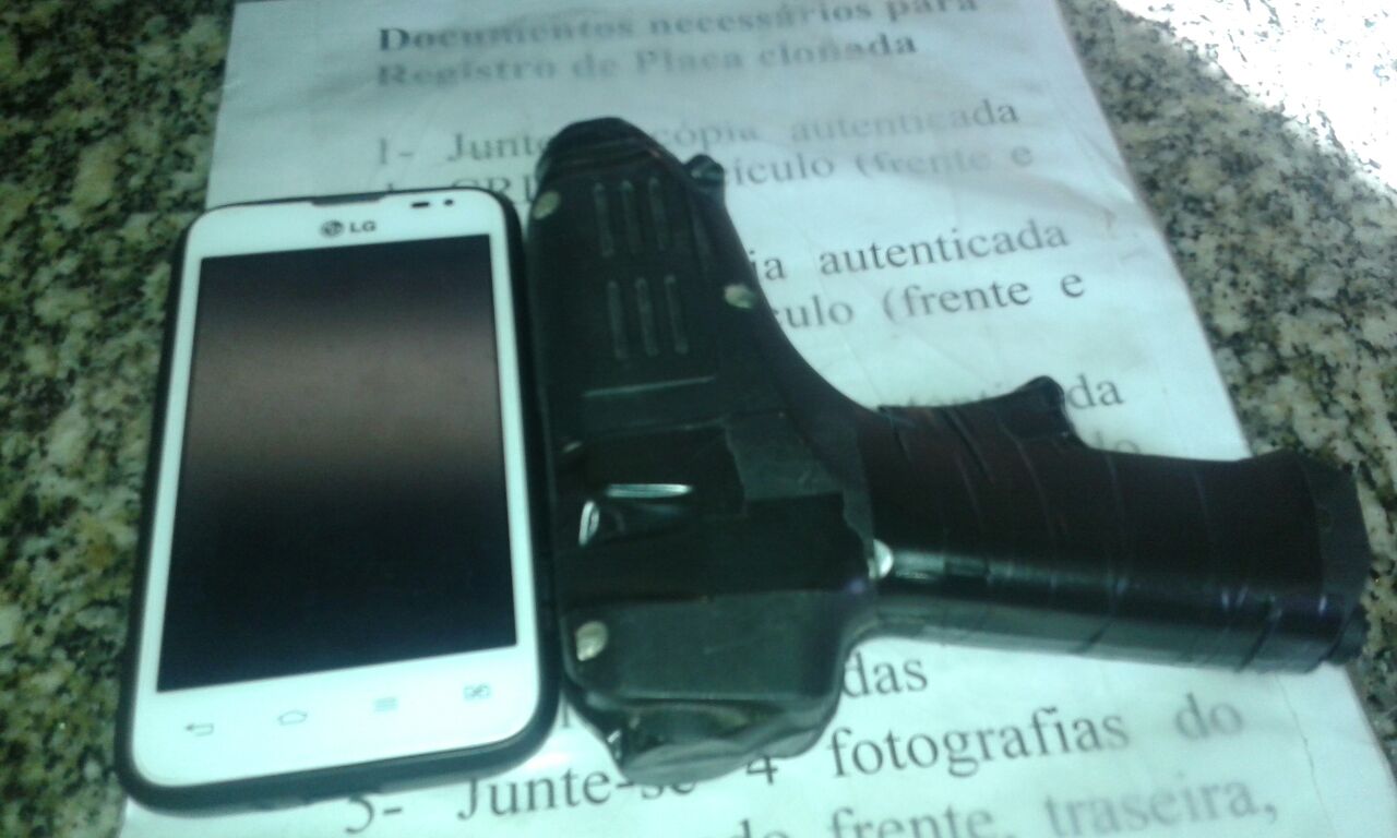 arma de mentira