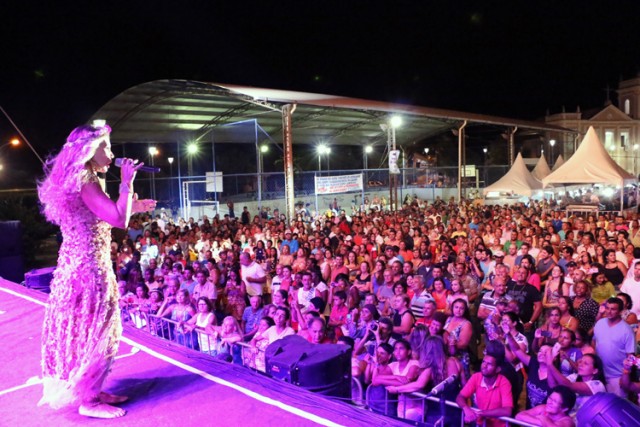 Show de Elba Ramalho na festa de São Sebastião-GG- (88)