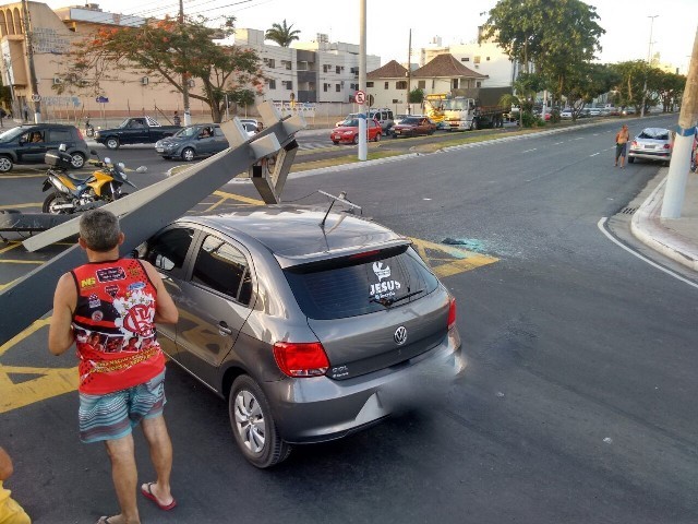 semáforo cai 5