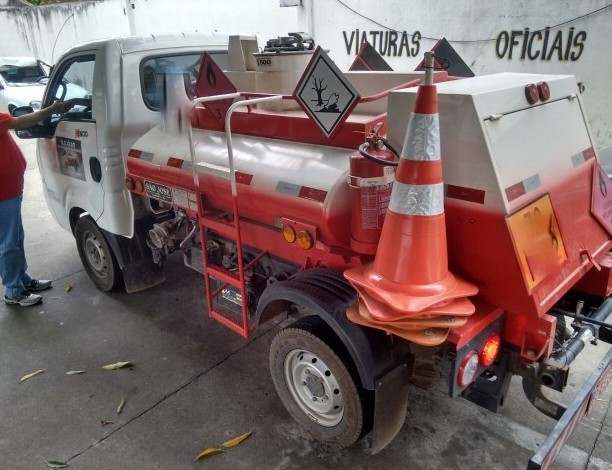 Farol operação 1002