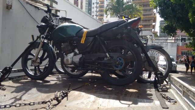 motos205