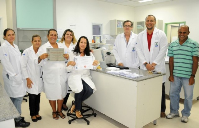Laboratrio do Hospital 10-03-15 Foto Adilson dos Santos 5-8af1426d54