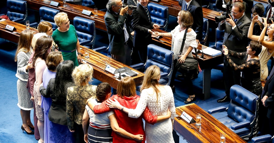 senadores