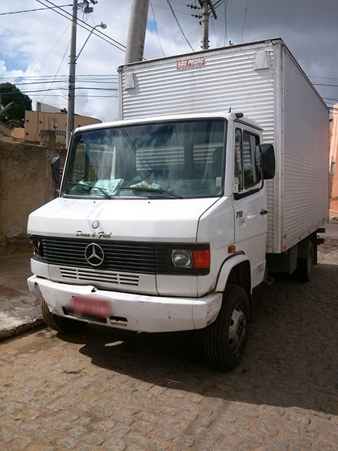 Al4TIvaPYocVHyyG1emc38Rt64XN_9QRxbBclEZiO4j5