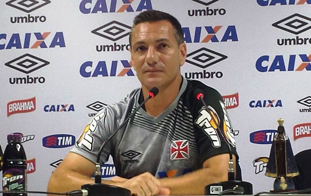 doriva-tecnico-vasco-coletiva