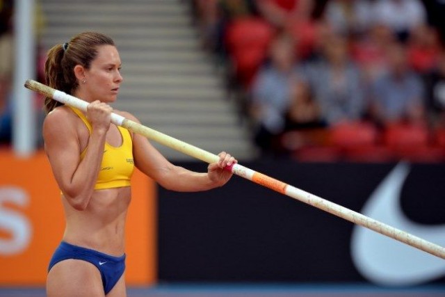 Fabiana Murer alcançou a marca de 4,65m em Glasgow na primeira tentativa