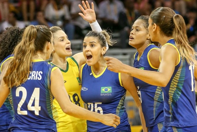 Brasileiras comemoram a segunda vitória no Pan