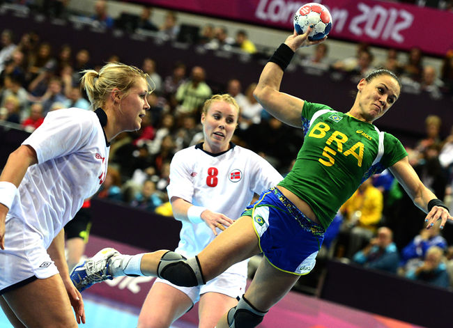 Handebol-Feminino-Brasil-Noruega-SorianoAFP_LANIMA20120807_0003_26
