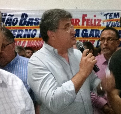 Mauro ato Rosinha