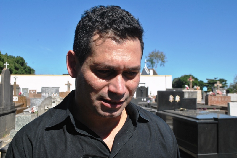 Rafael_Ex_Marido_Médica