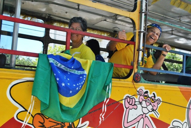 fora dilma 2