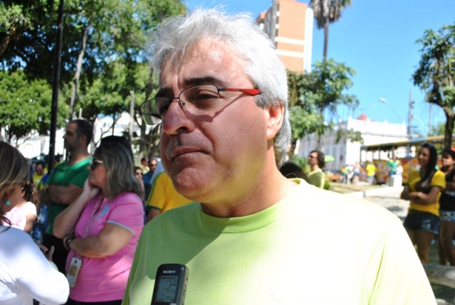 fora dilma 4