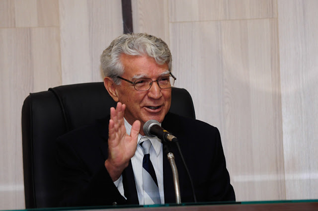 Edson Batista 1109