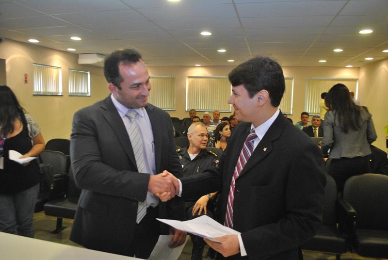troca de delegados