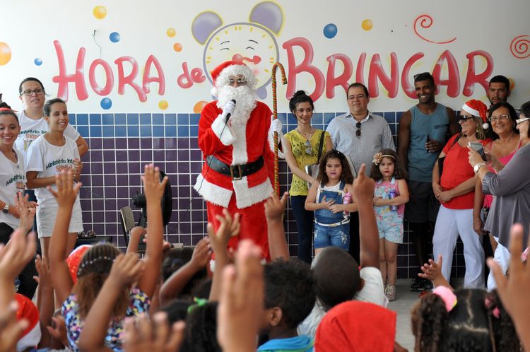 phpapi noel em escola de Campos
