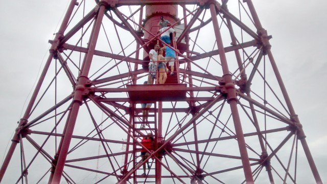 monumento-farol