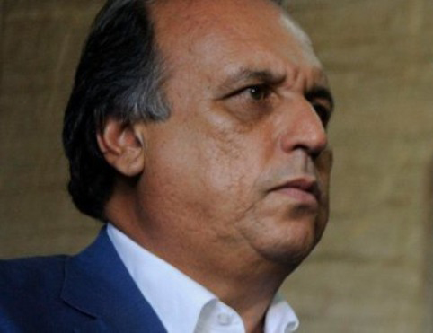 Pezão-0412-7