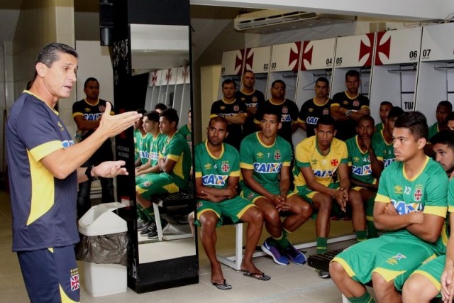 Primeiro treino foi com portões fechados para a imprensa