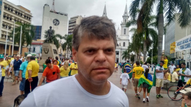 Lourival Manhaes - presidente do CDL