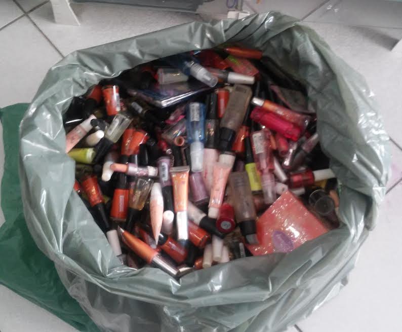 cosmeticos16