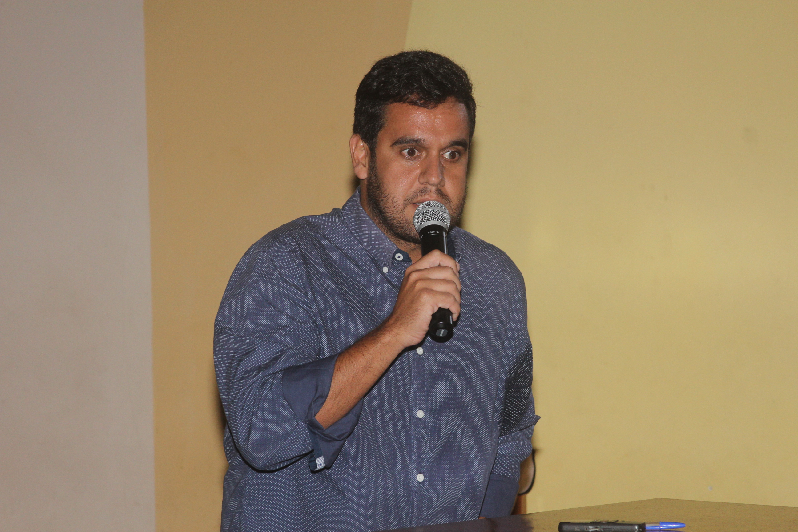 Reunião do Bispo Dom Roberto Ferreria e os prés candidatos a sucessão Municipal de Campos Rafael Diniz 20160423 IF- (167)