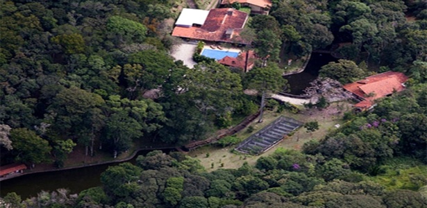 o-sitio-em-atibaia-frequentado-por-lula-e-familiares-1458246291346_615x300