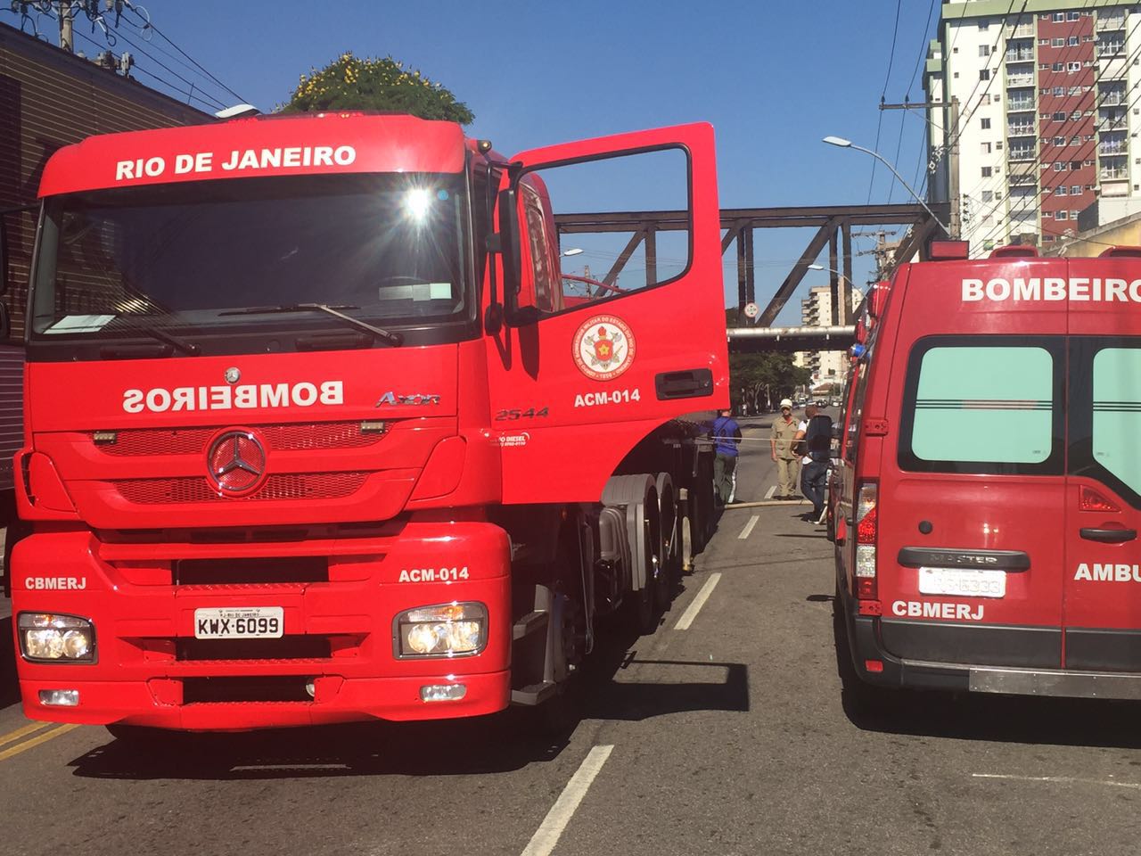 bombeiros30