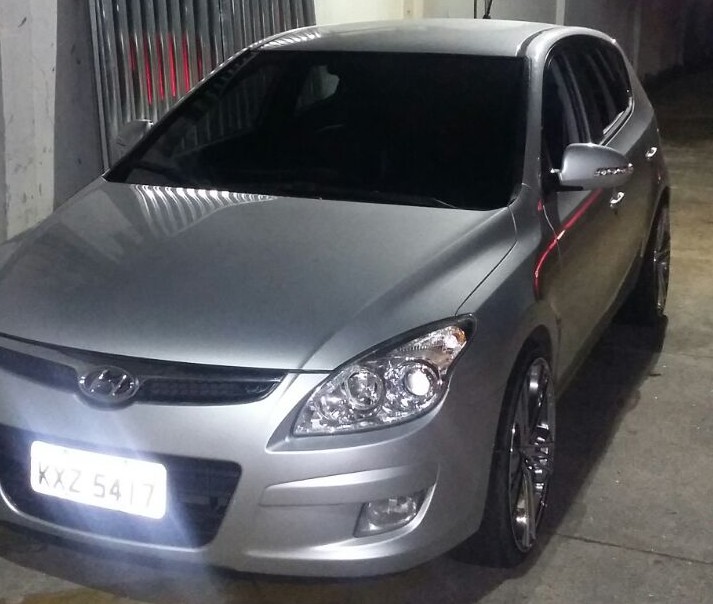 i30