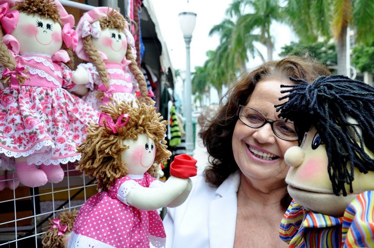 feira mãos de Campos
